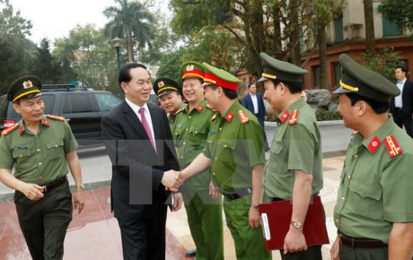 Chủ tịch nước Trần Đại Quang thăm và làm việc với Công an tỉnh Phú Thọ  - ảnh 1